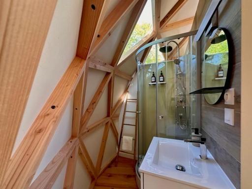 Dome Pathome Catonvielle Bagian luar foto