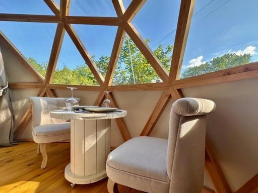 Dome Pathome Catonvielle Bagian luar foto
