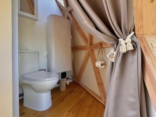 Dome Pathome Catonvielle Bagian luar foto